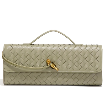 Bolso clutch trenzado