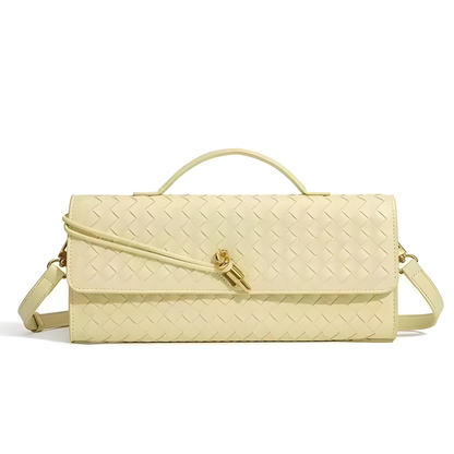 Bolso clutch trenzado